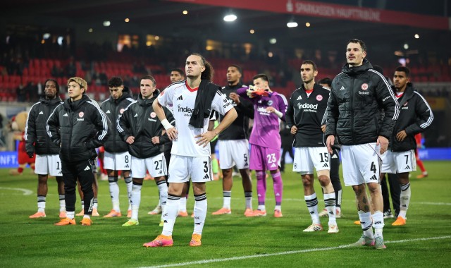 开云官网-法兰克福在“低谷”中有一位希望之星